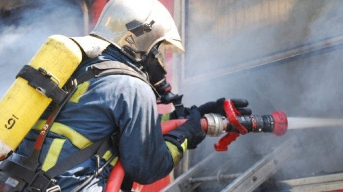 Οι πυροσβέστες απαντούν στον Τόσκα: «Τον αγαπάμε»